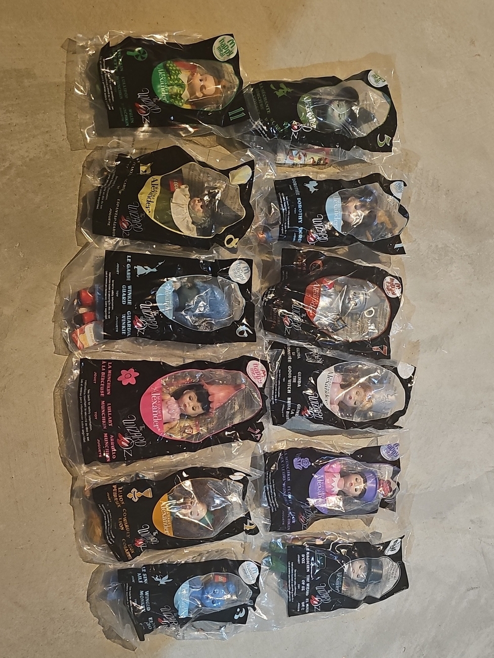 2008 Wizaed Of Oz Happy Meal Collectables. All 12. Sealed. Eyes Open And Close